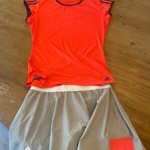 Adidas 2 piece tennis outfit. Size medium.